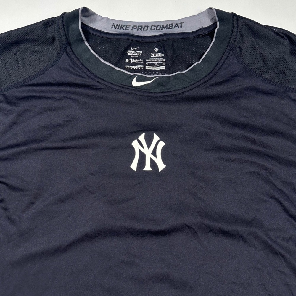 New York Yankees Nike Pro Combat Shirt Mens XL MLB Dri-FIT Long Sleeve Black